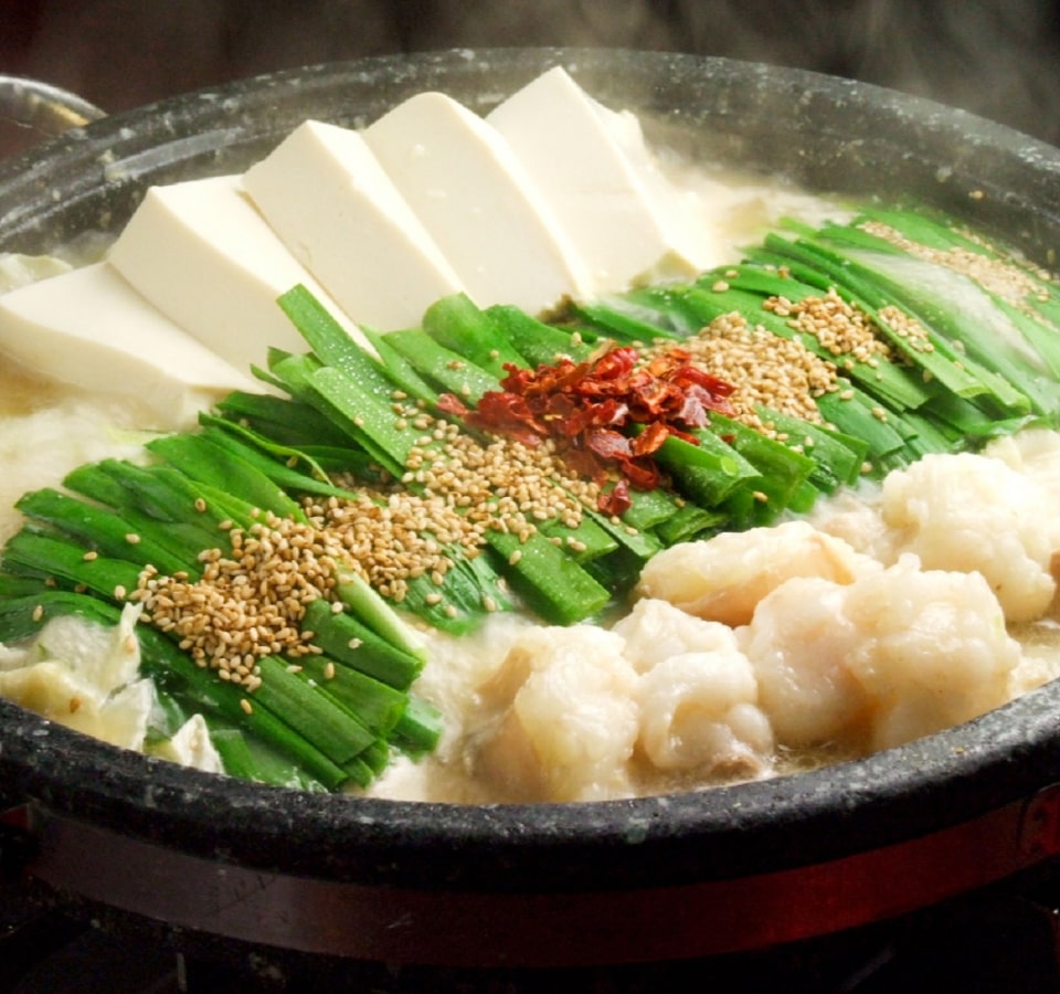 自家製黄金出汁が旨さの秘密 もつ鍋 塩しょうゆ味